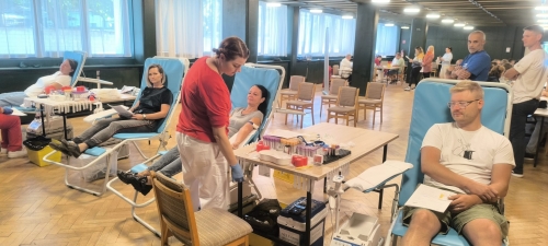 V pondelok 28.09. 2026 sa uskutočnil druhý tohtoročný mobilný odber krvi v našej obci – fotografia 3