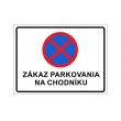 Parkovanie na chodníkoch v obci od 1. októbra 2023 v súlade s novelou zákona o cestnej premávke