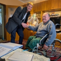 Pán starosta s pani matrikárkou navštívili najstarších občanov našej obce (90 a viac rokov)