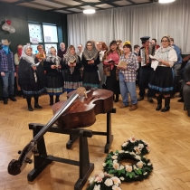 Popri ochutnávke zabíjačkových špecialít sme pochovali basu